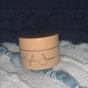 Kylie Cosmetics Ultra Glow Loose Powder Highlight